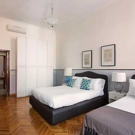 Apartman Romac Medici 3-bedroom Holiday Near Spanish Steps